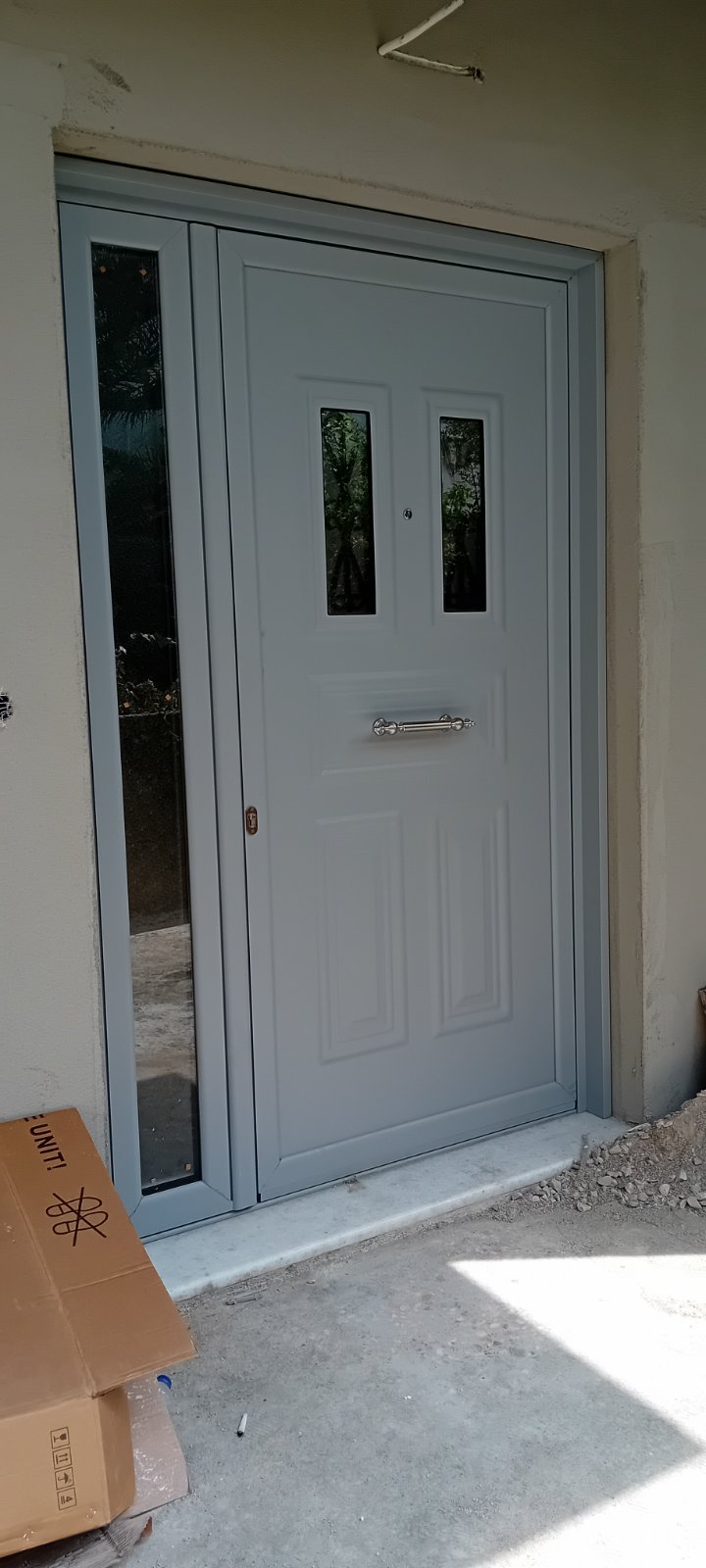 Αλουμίνια Αιτωλικό | Καραγιάννης | Πόρτα ασφαλείας